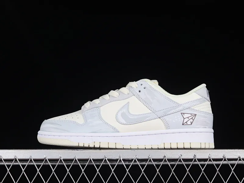 All categories Nk SB Dunk series Nk SB Dunk Low low-top sneakers Nk Dunk Low paper airplane SB smashed backboard fashion casual sneakers NB2206-218